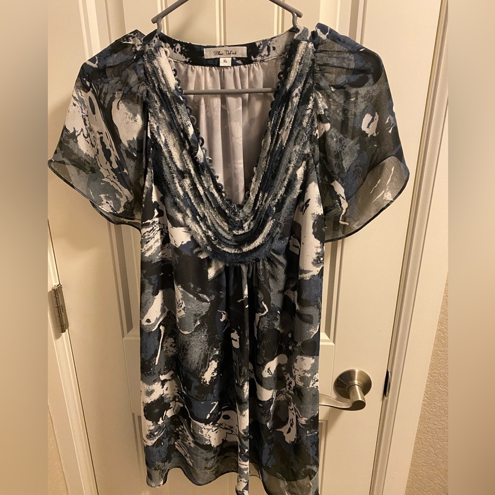 Blue Violet XL Blouse Short Sleeve Blue Gray White Top Lined Shirt X Large Jrs